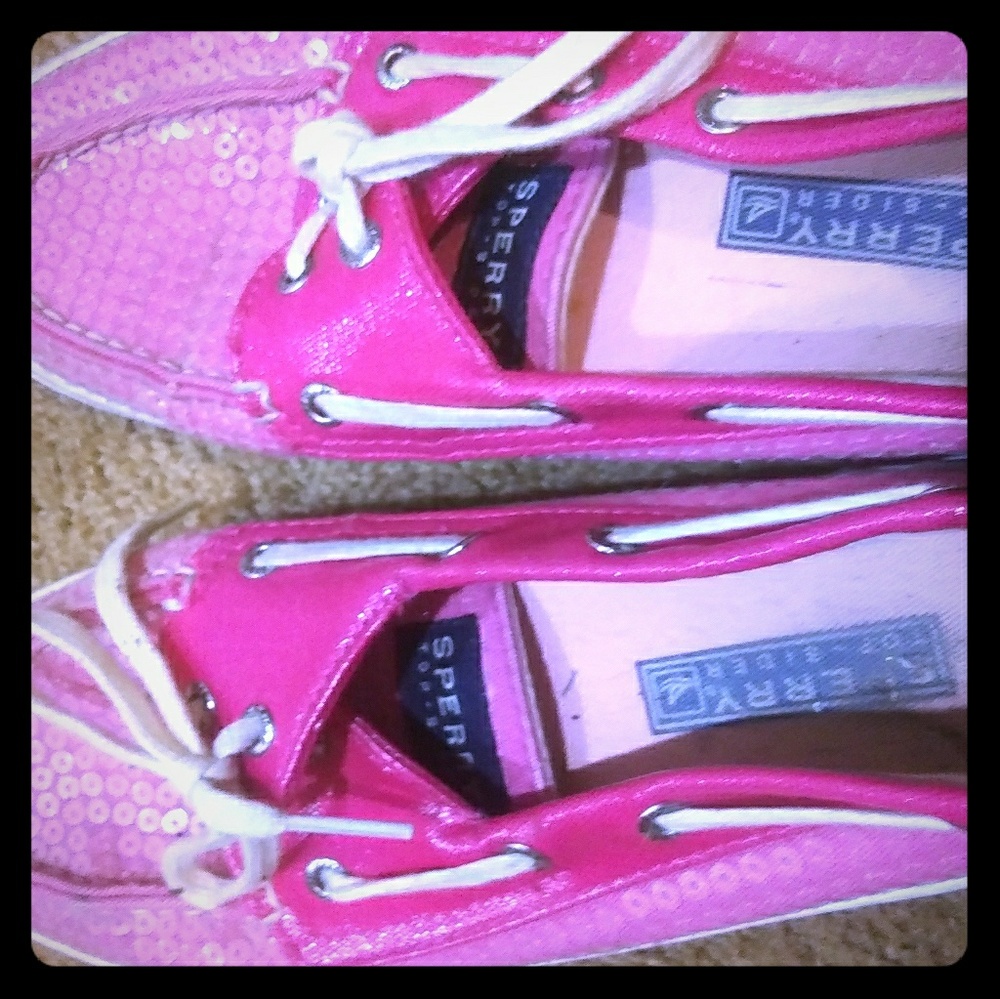 Pink Sperry gently uses 2x